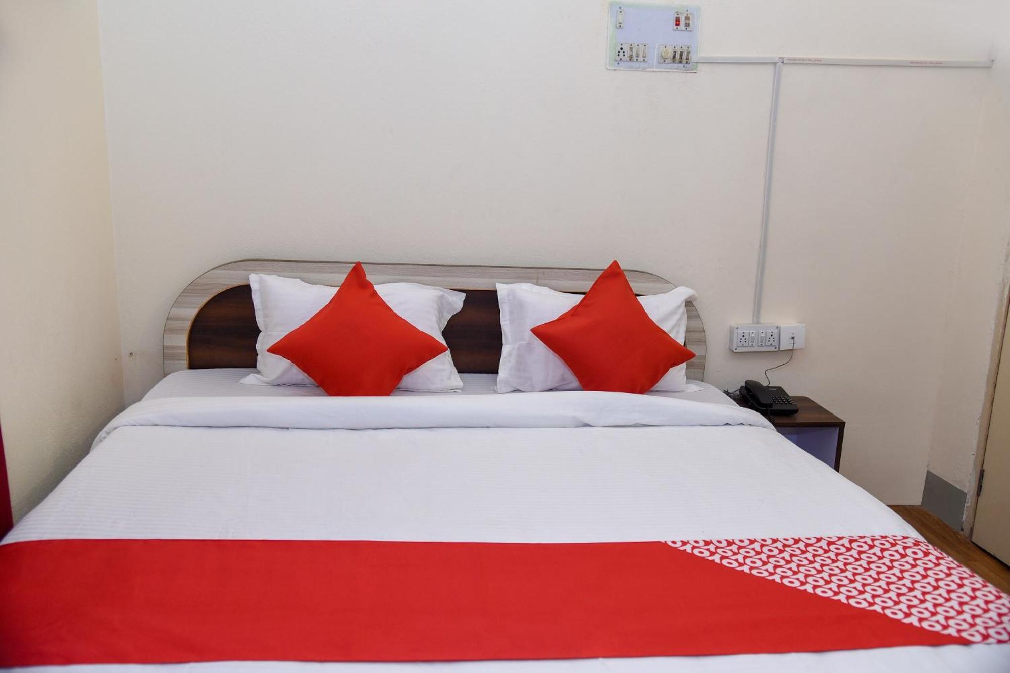 Hotel O Vibrant Inn Danapur Exteriör bild