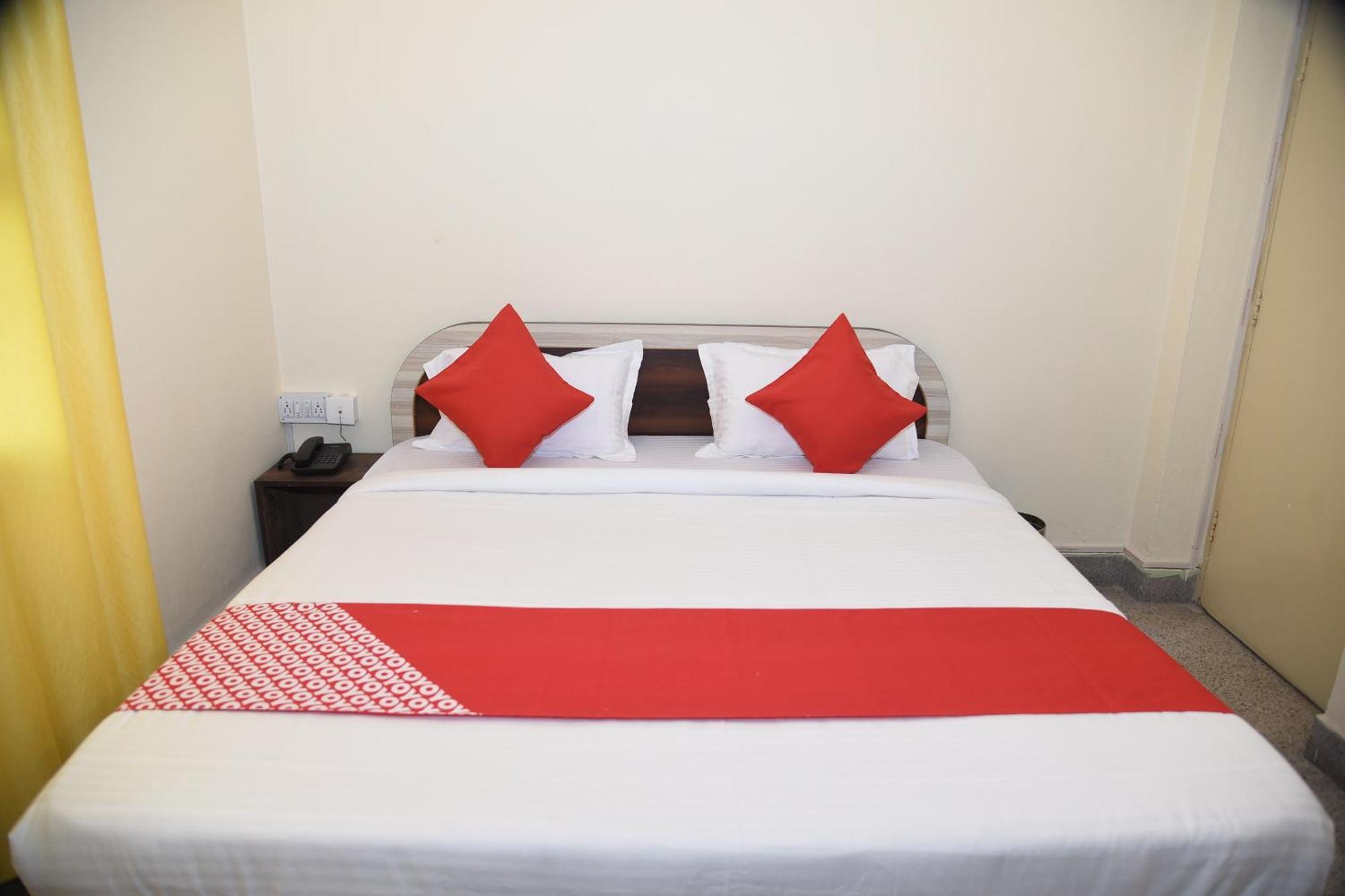 Hotel O Vibrant Inn Danapur Exteriör bild